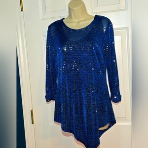 Women's New Directions Blouse Size Small, Blue Tunic Length with sequin accents.